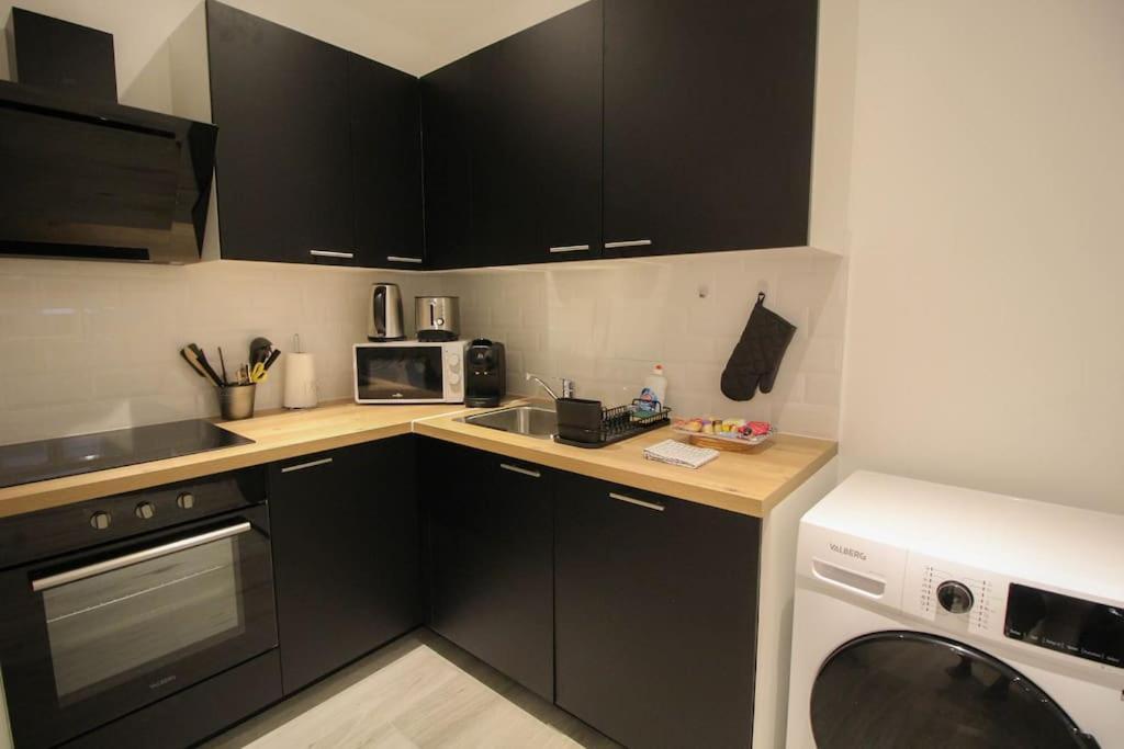 La Bd : Joli T2 Renove /Wi-Fi/Centre-Ville อองกูแลม ภายนอก รูปภาพ